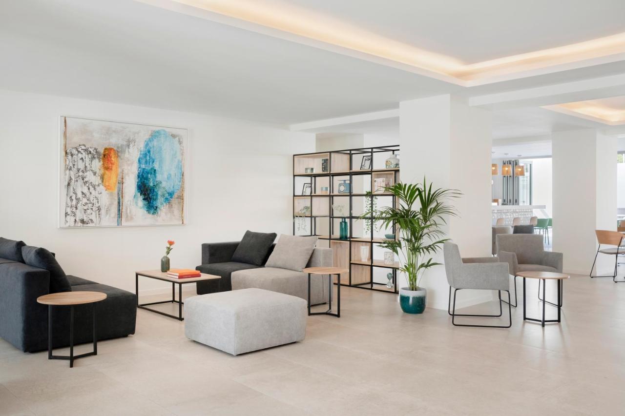 Marina Drach Aparthotel